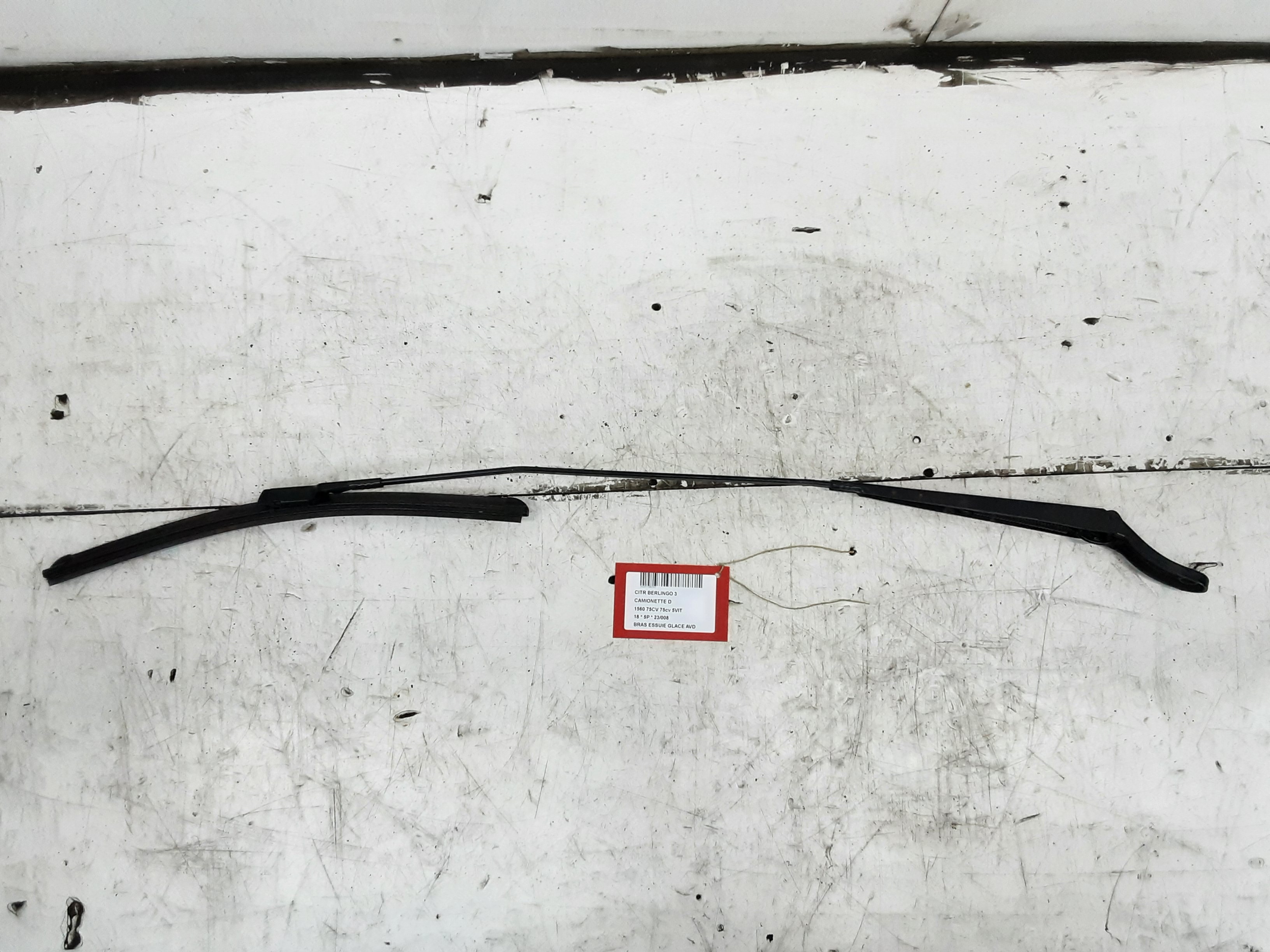 SCHEIBENWISCHERARM RECHTS HINTEN