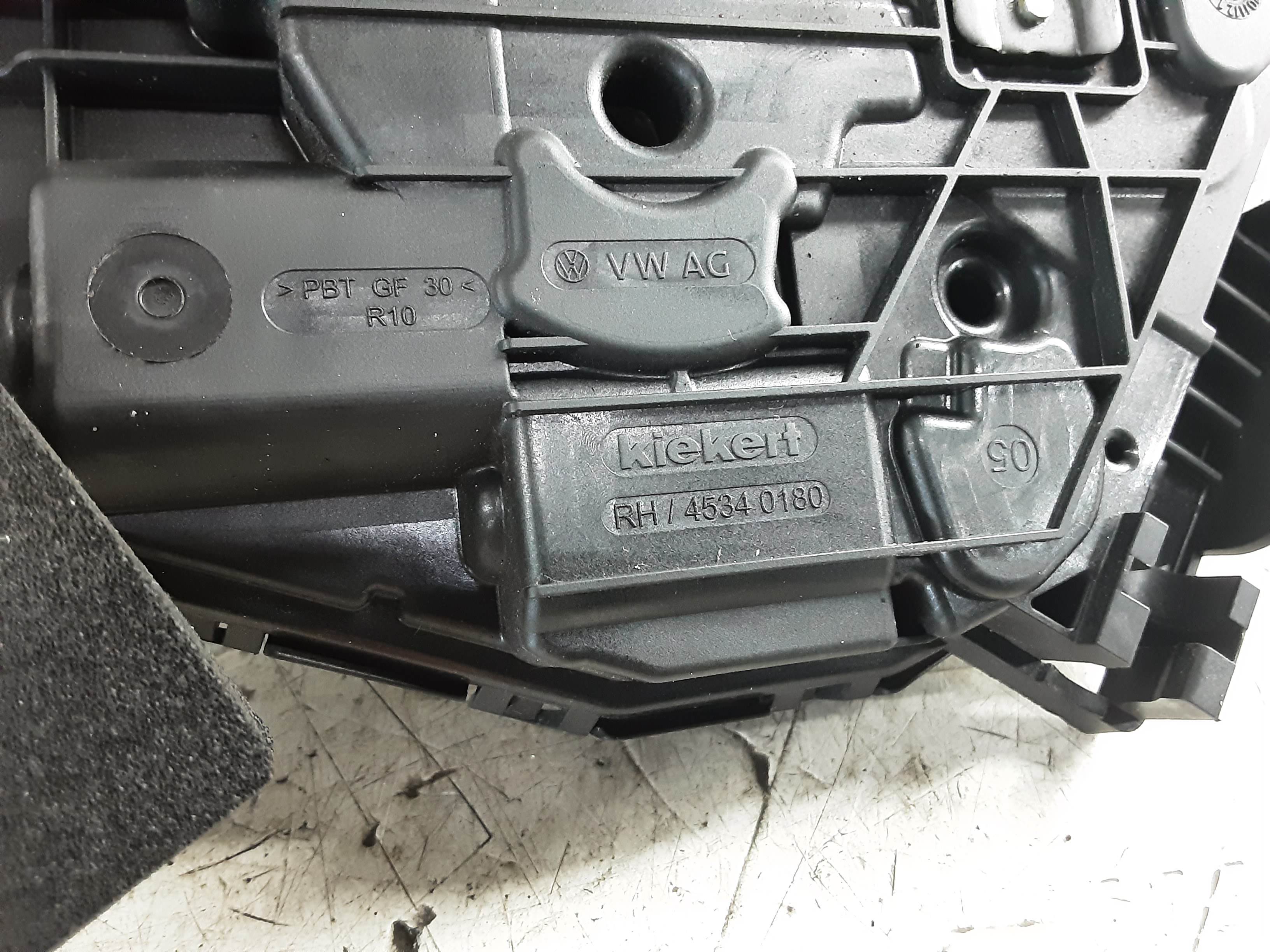 VERGRENDELING VOOR RECHTS