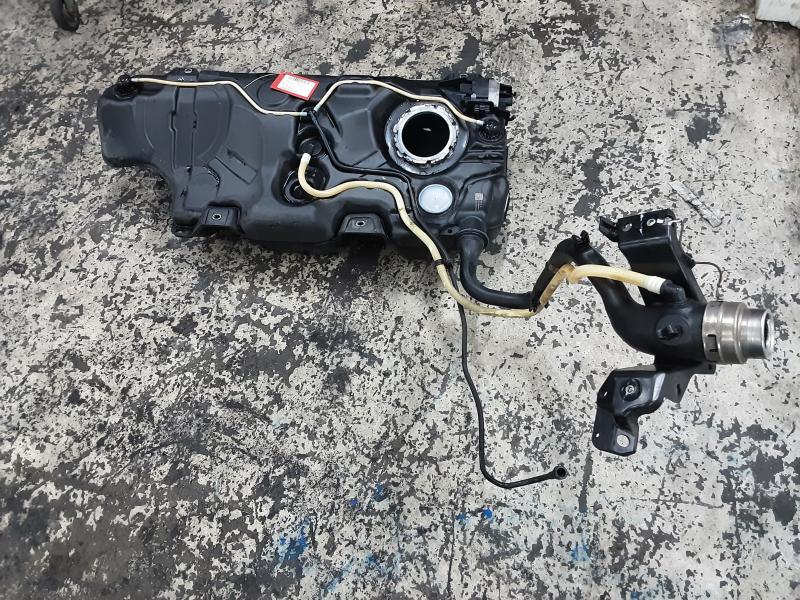 BRANDSTOFTANK BENZINE Vw 