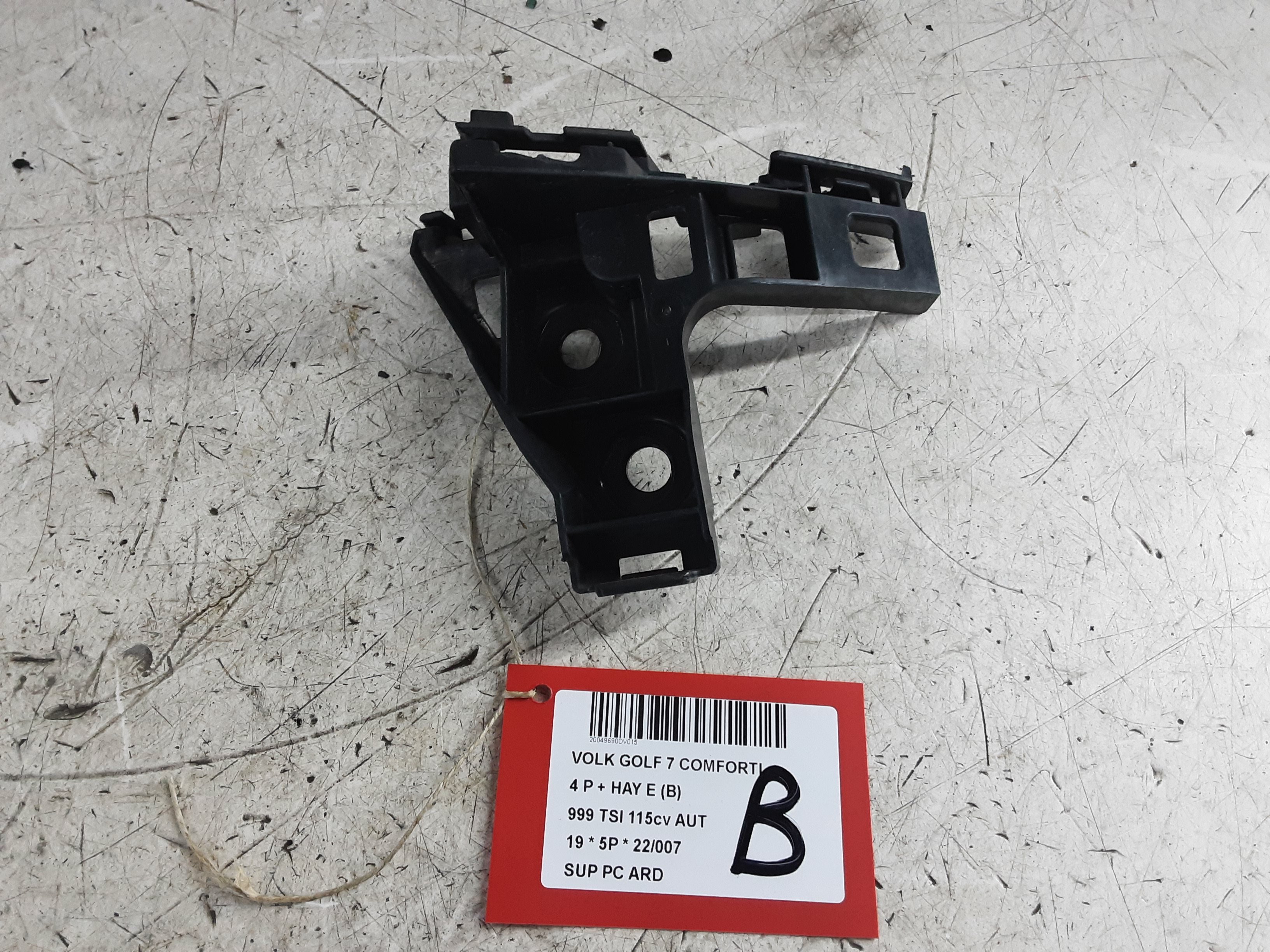 STOßSTANGENSTÜTZE HINTEN RECHTS