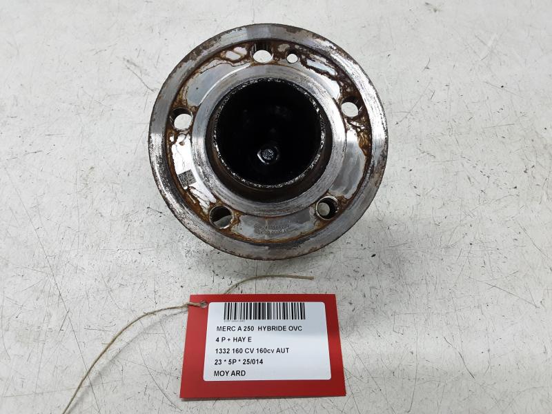 RADNABE HINTEN RECHTS Mercedes-Benz 