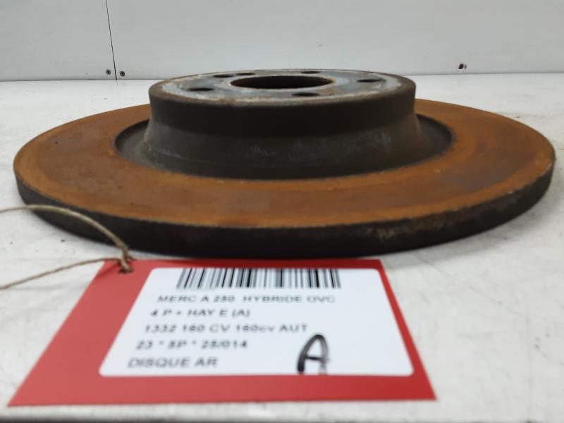 DISQUE ARRIERE Mercedes-Benz A W177 18 - 2/23
