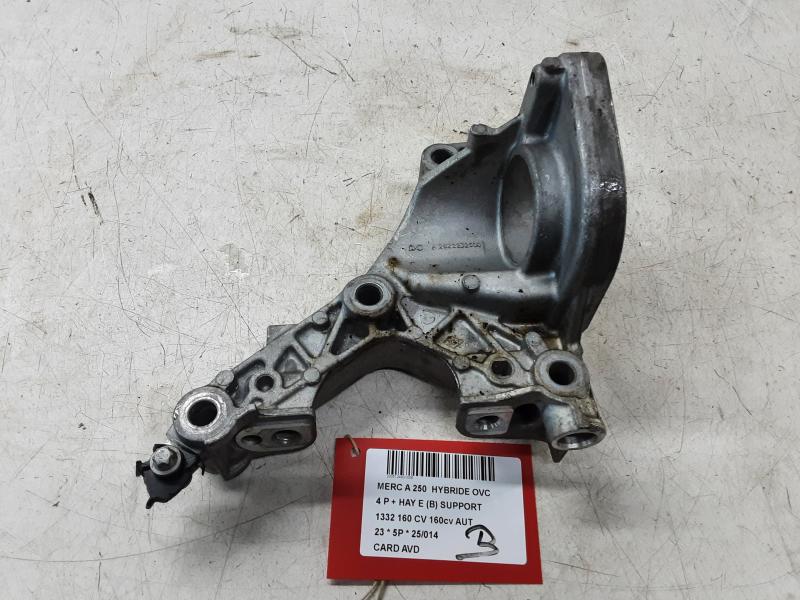 AANDRIJFAS VOOR RECHTS Mercedes-Benz 