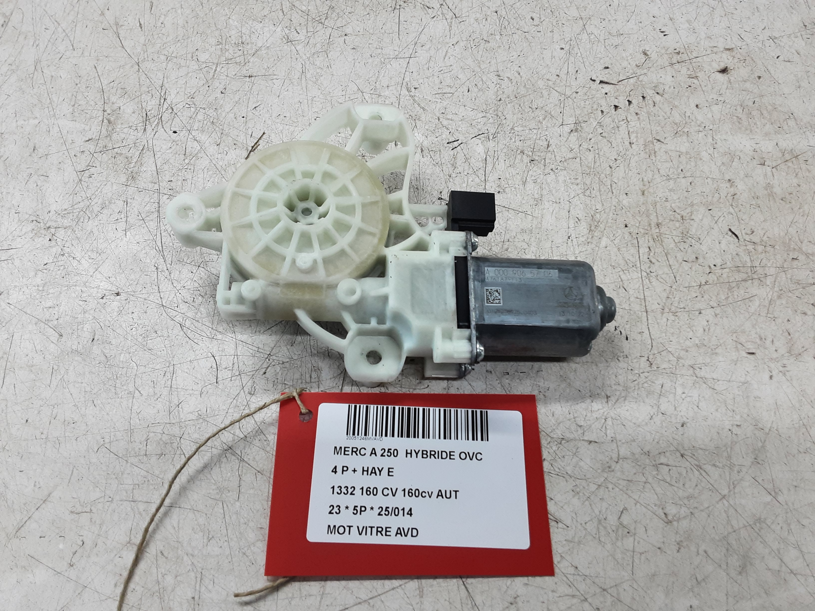 MOTOR RUITMECHANISME VOOR RECHTS