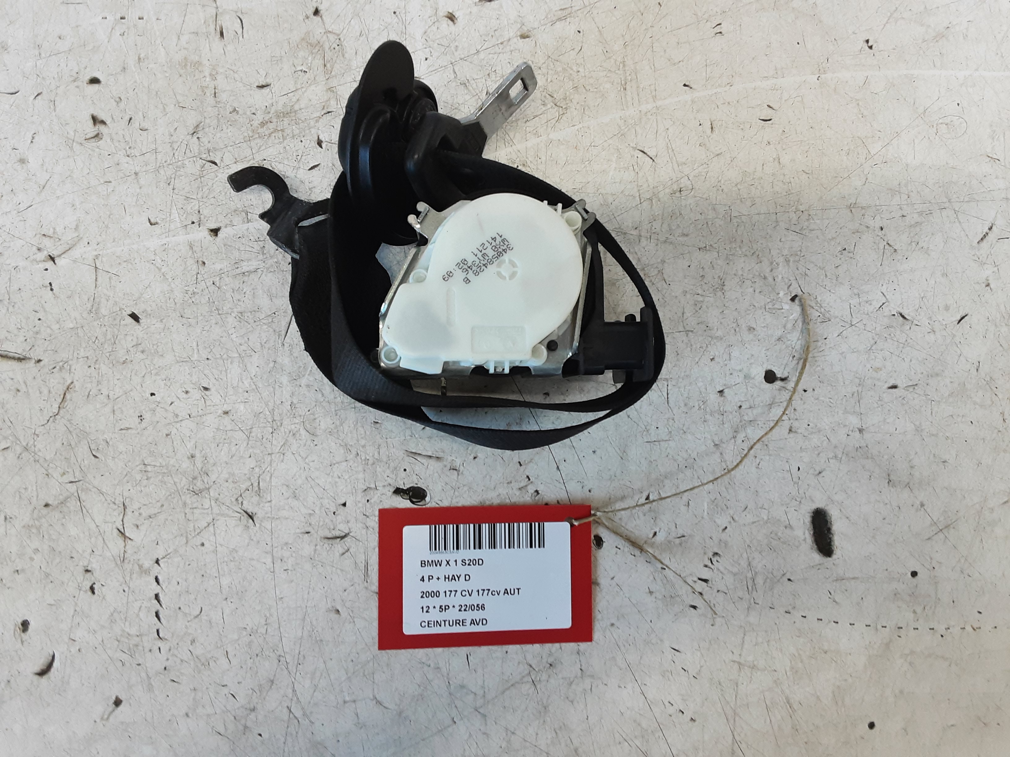 FRONT SEATBELT RIGHT