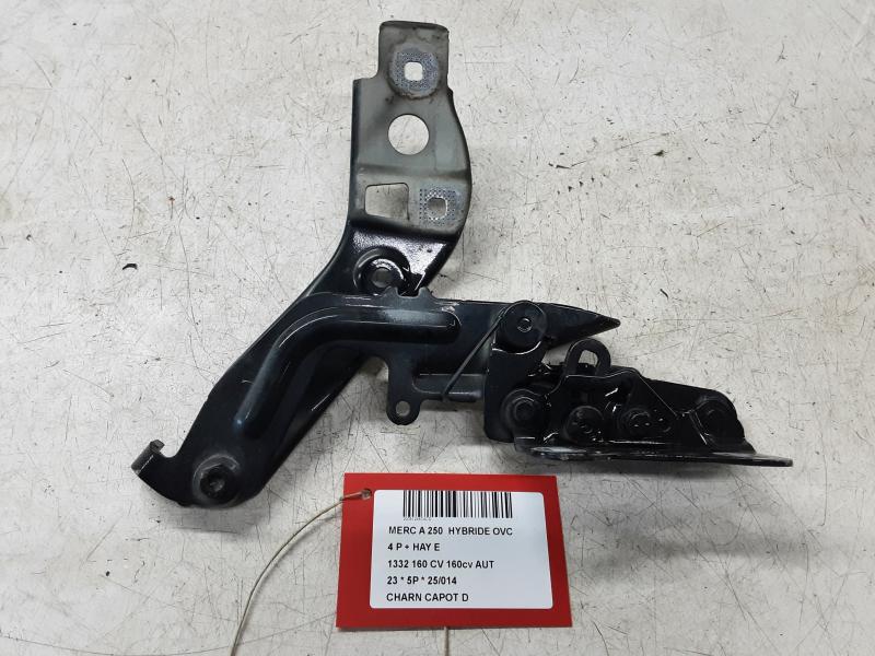 RIGHT HINGE BONNET Mercedes-Benz 