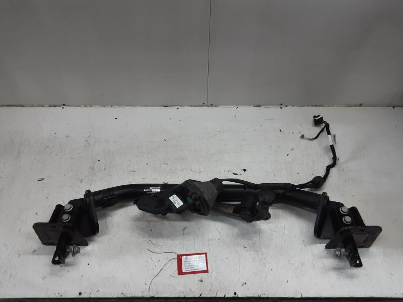 ATTACHE-REMORQUE Mercedes-Benz 