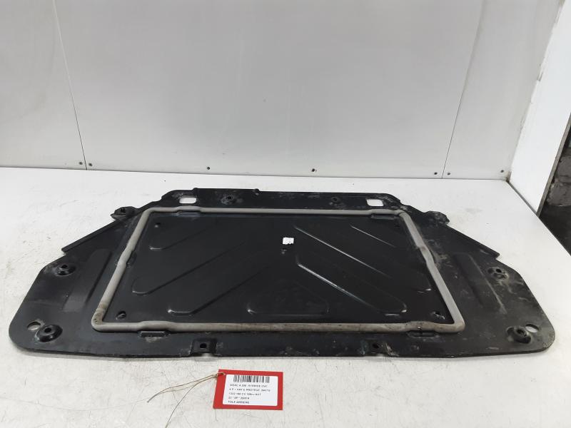 STEUNPLAAT ACHTER Mercedes-Benz 