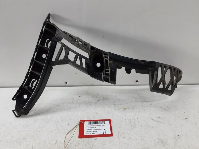 SUPPORT PARE-CHOCS ARRIERE DROITE Mercedes-Benz 