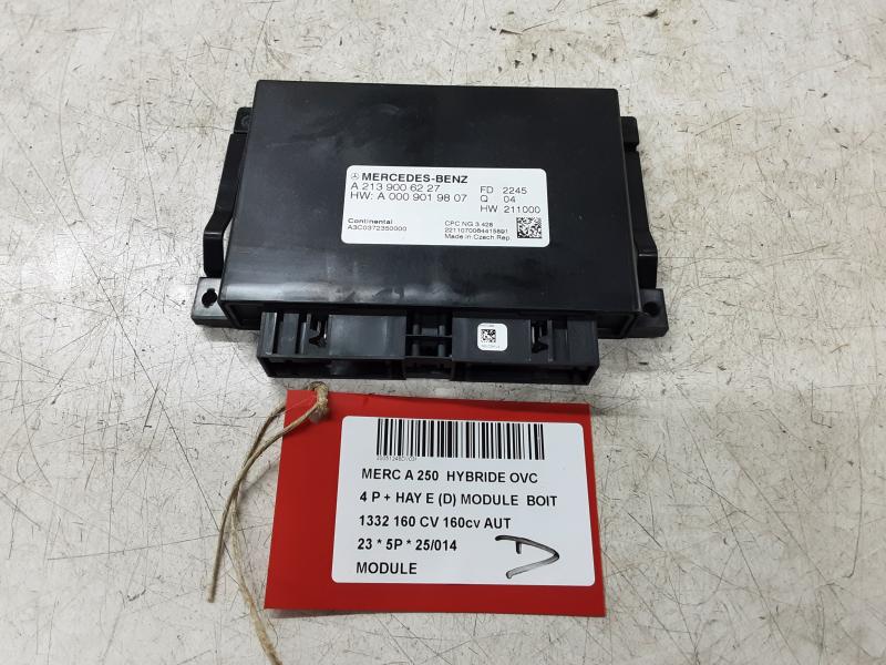 MODULE Mercedes-Benz 