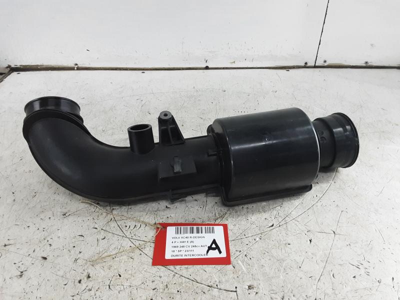 INTERCOOLER SCHLAUCH Volvo XC40 3/18+