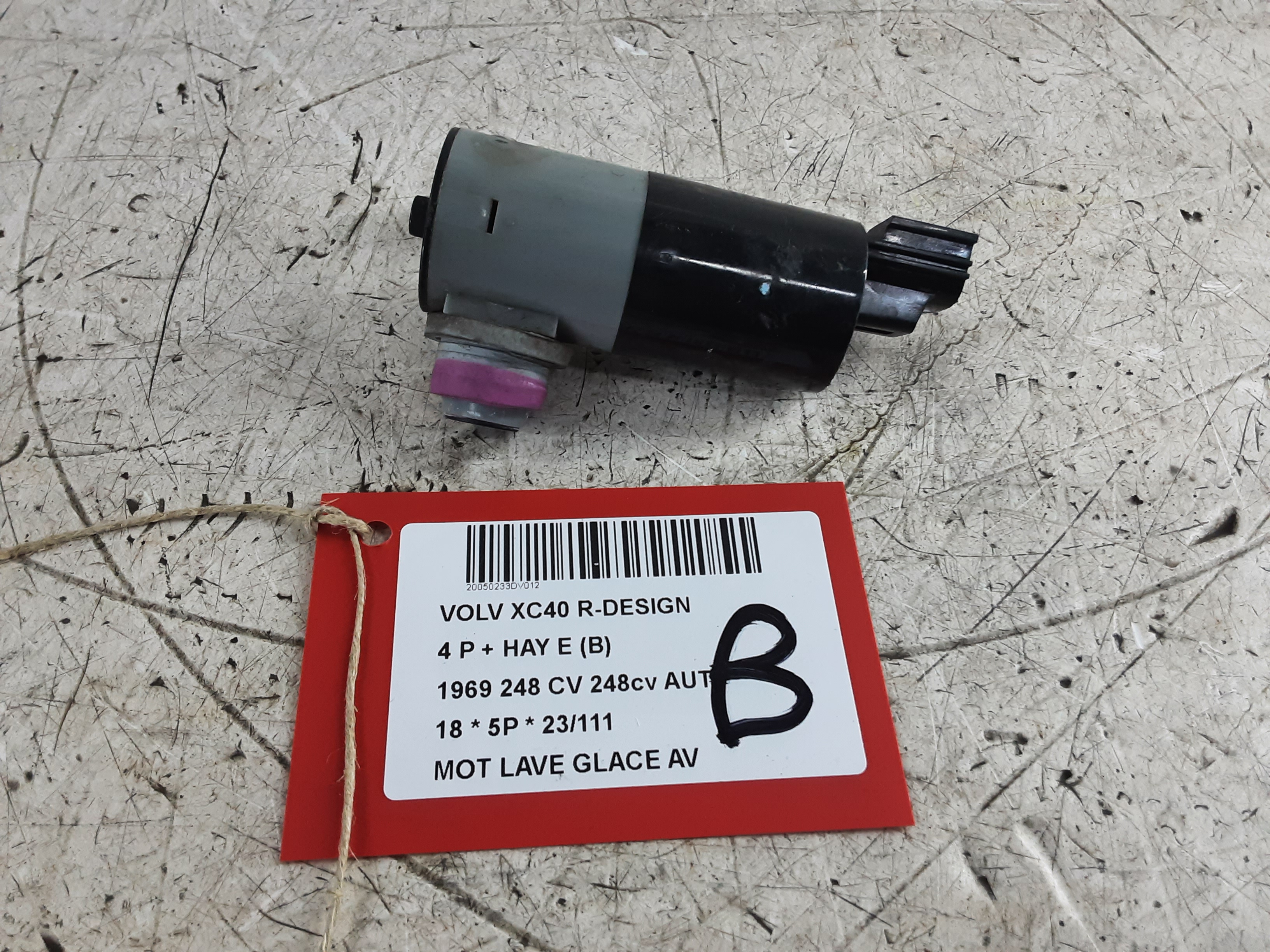 MOTEUR DE LAVE-GLACE AVANT