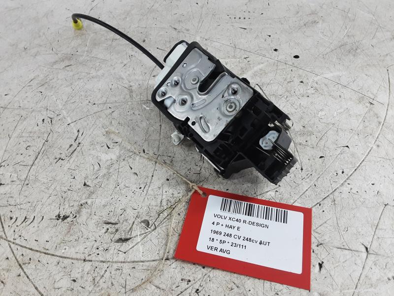 VERROUILLAGE DE PORTE AVANT GAUCHE Volvo XC40 3/18+