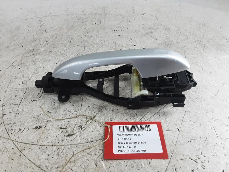 TÜRGRIFF RECHTS VORNE Volvo XC40 3/18+