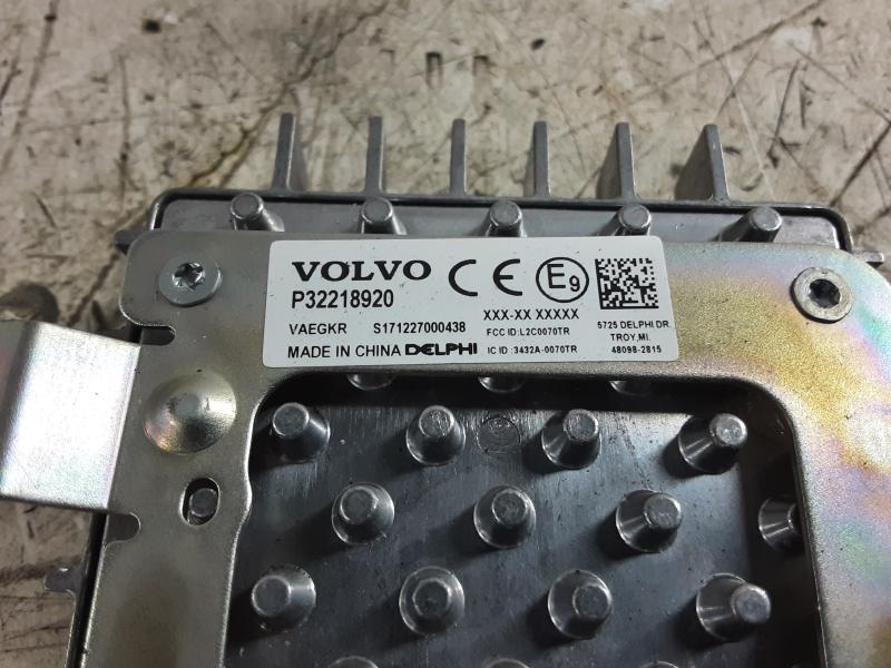 DIVERS Volvo XC40 3/18+