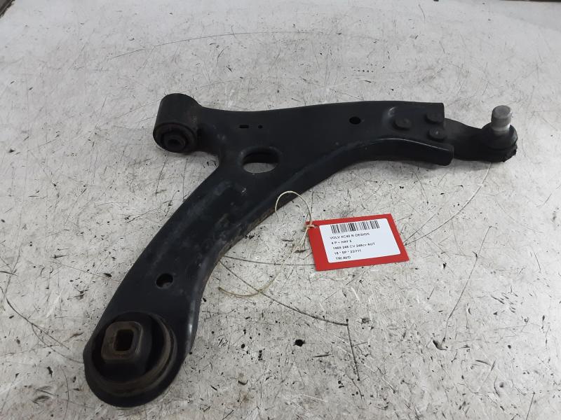 DRAAGARM VOOR RECHTS Volvo XC40 3/18+