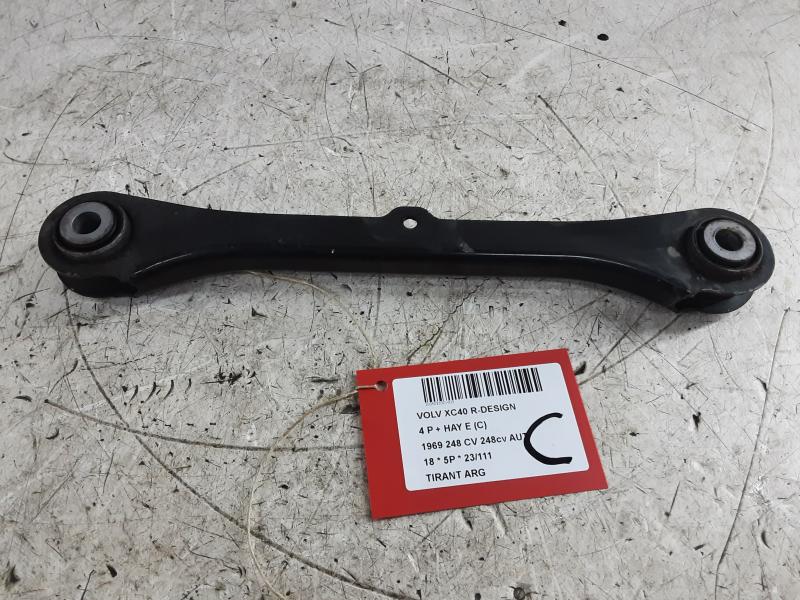 DRAAGARM ACHTER LINKS Volvo XC40 3/18+