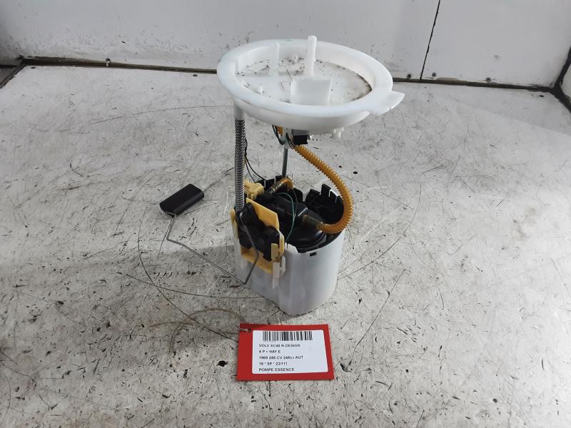 POMPE A ESSENCE Volvo XC40 3/18+