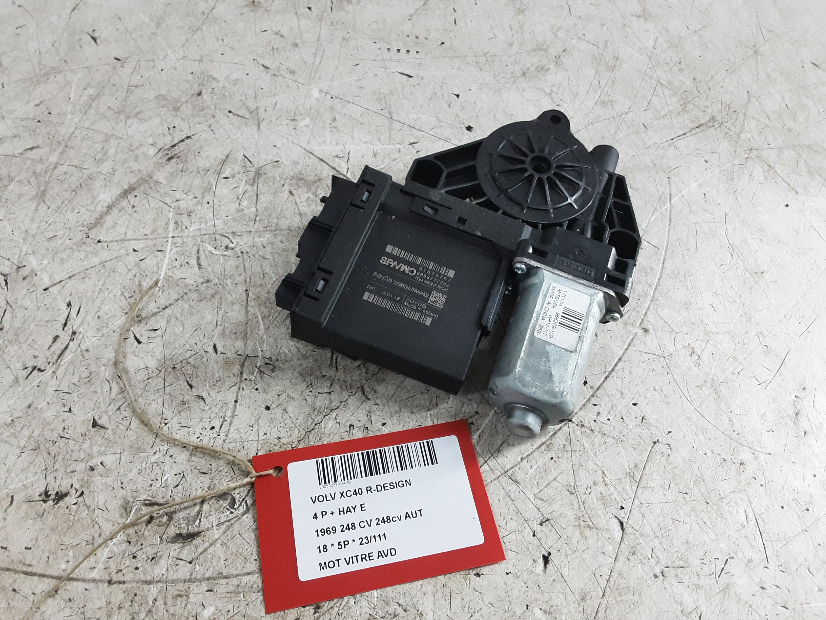 MOTOR RUITMECHANISME VOOR RECHTS