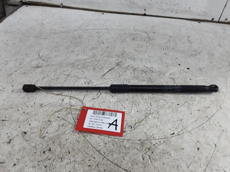 DRUKVEER MOTORKAP Volvo XC40 3/18+