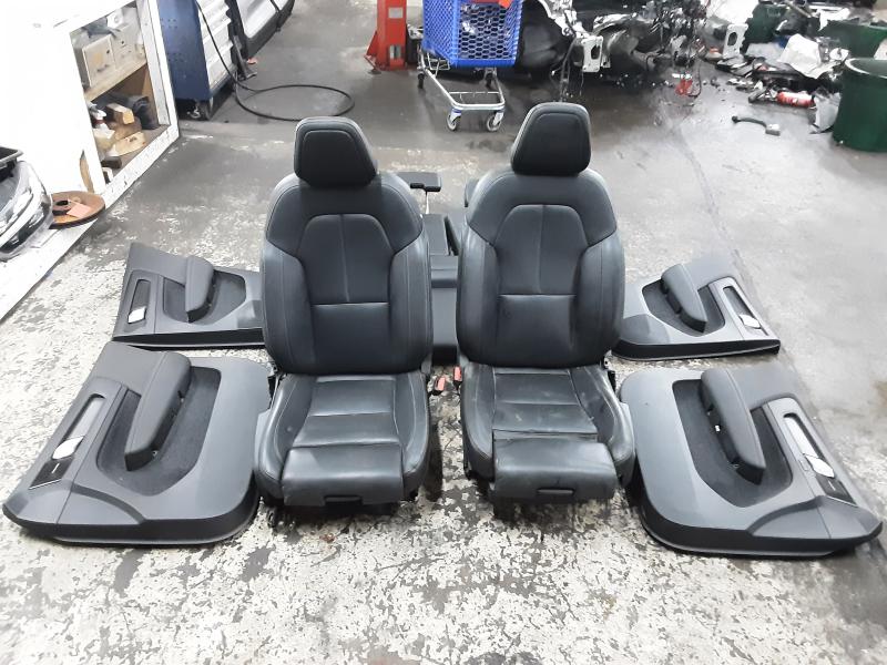 INTERIEUR Volvo XC40 3/18+