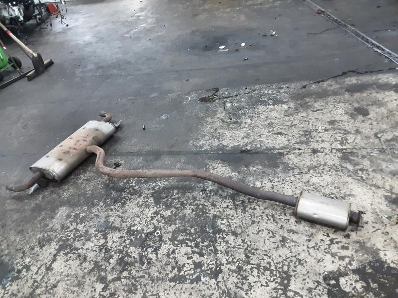 AUSPUFF ENDTOPF Volvo XC40 3/18+