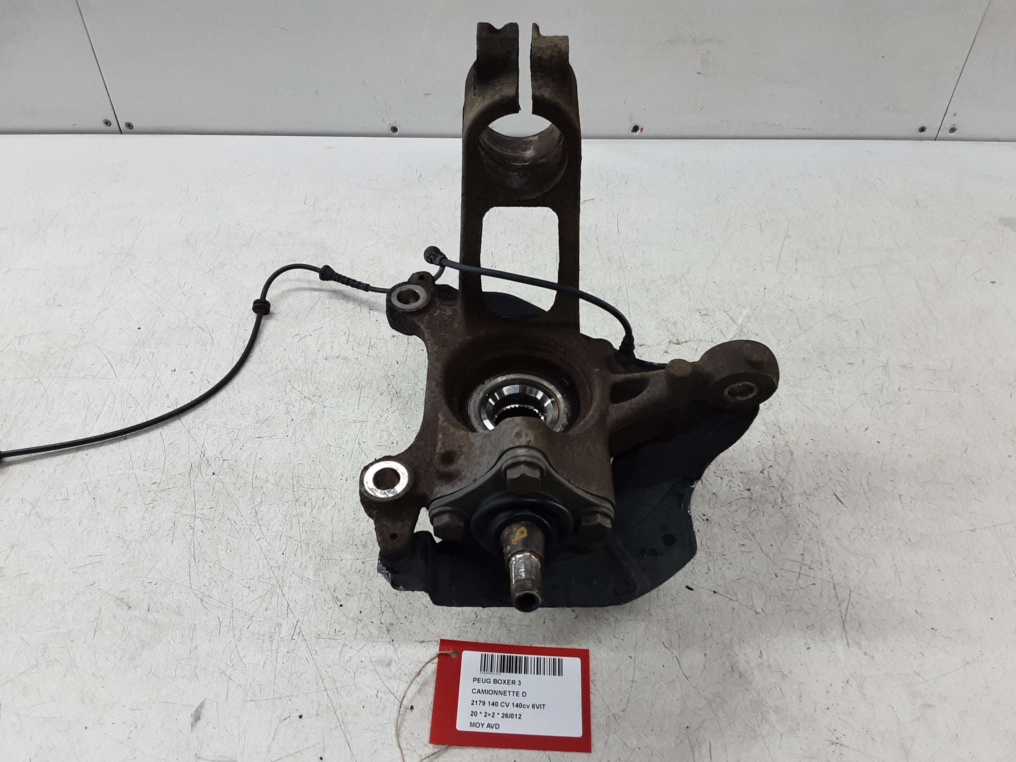 MOYEU AVANT DROIT Peugeot BOXER 14+