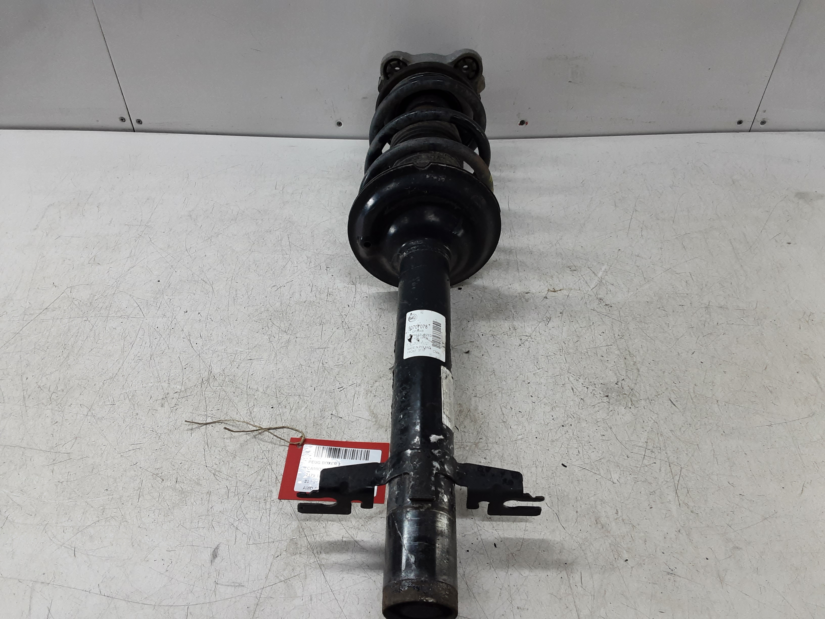 SCHOKBREKER VOOR RECHTS