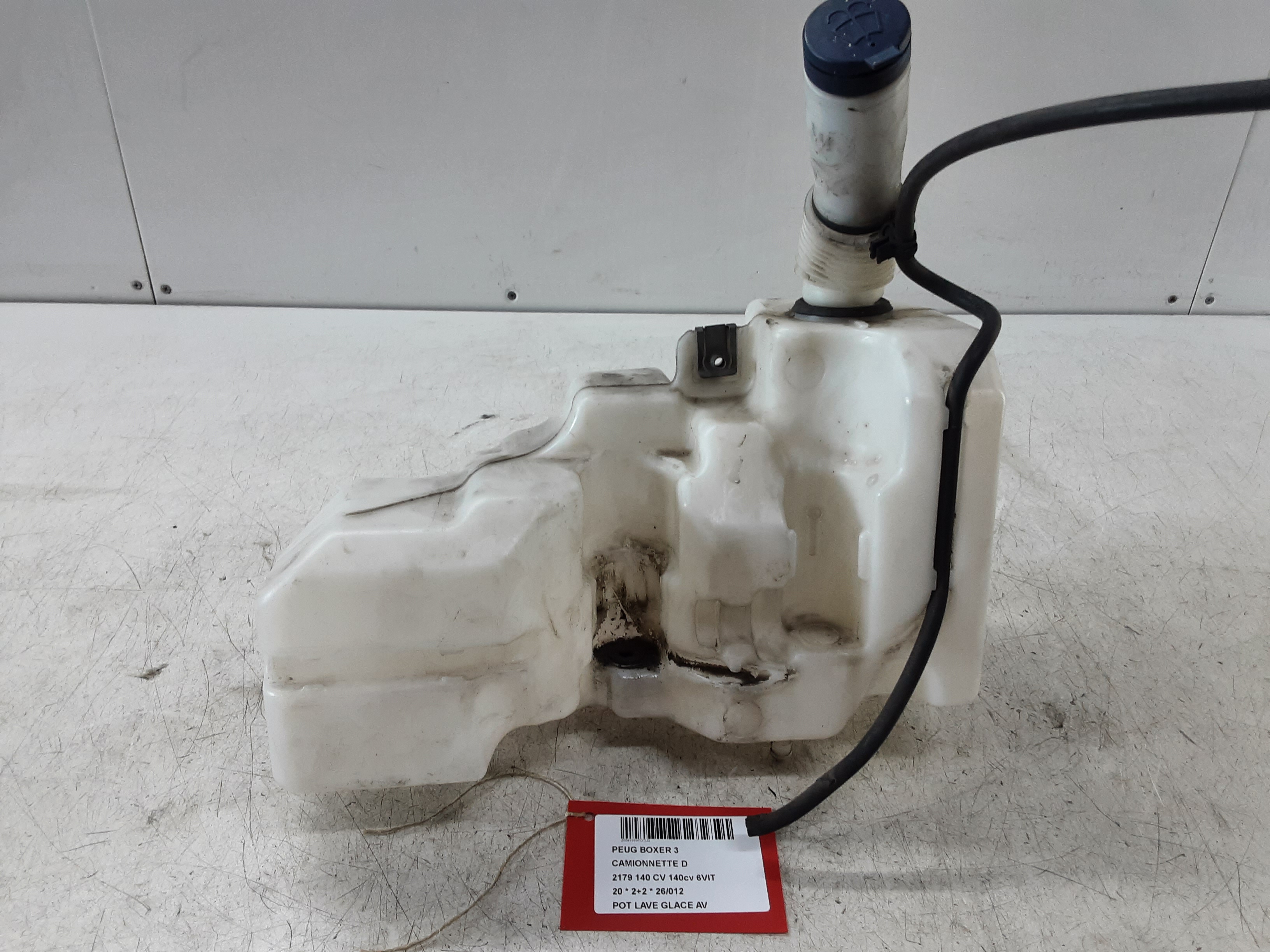 RUITENWASRESERVOIR VOOR