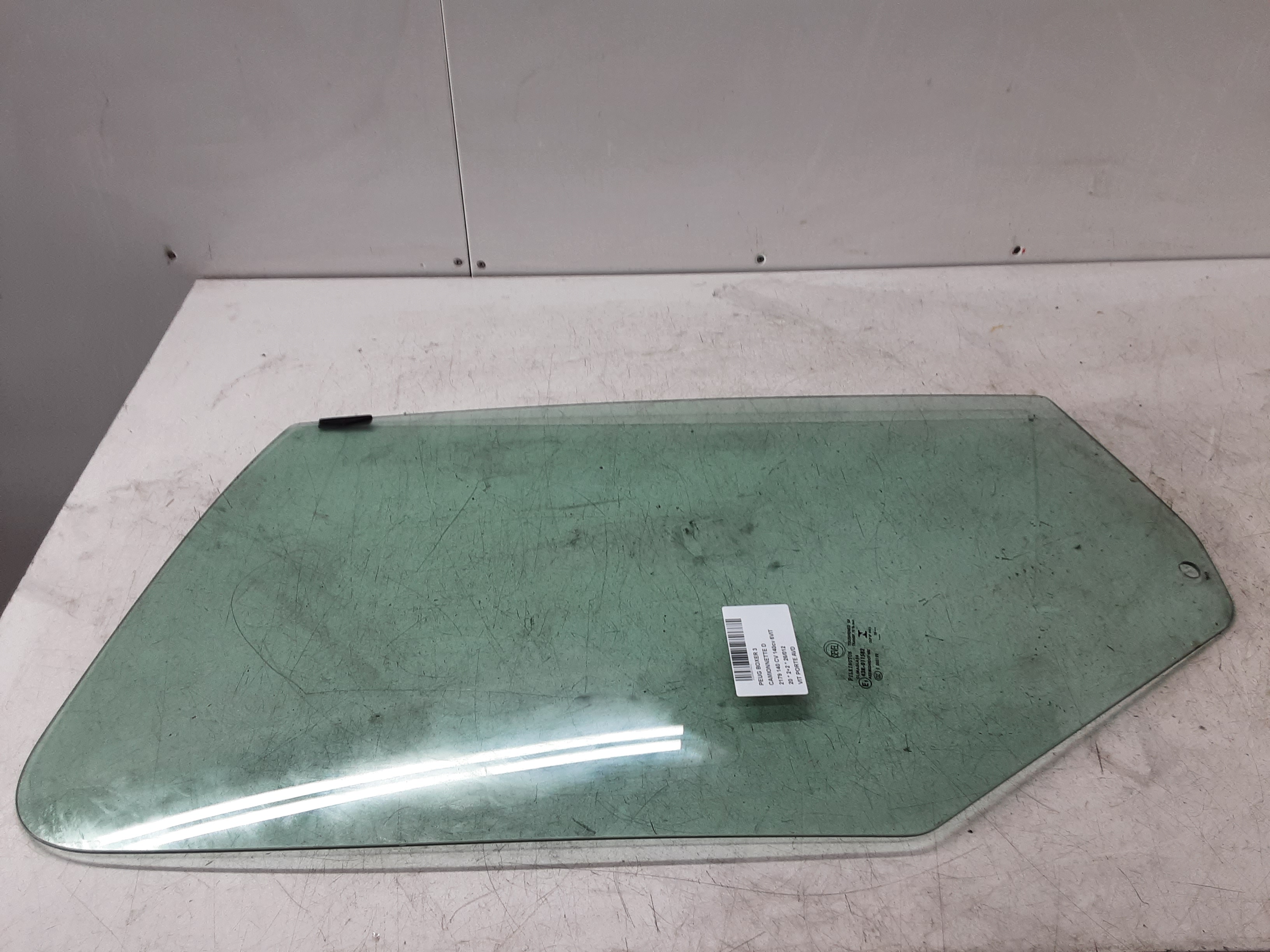 RUIT DEUR VOOR RECHTS