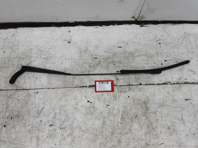 BRAS D'ESSUIE-GLACE AVANT DROIT Peugeot PARTNER 08 - 18