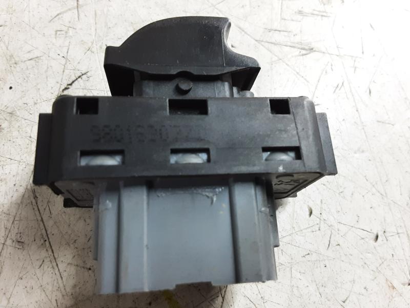 SCHAKELAAR Citroen BERLINGO 08 - 18