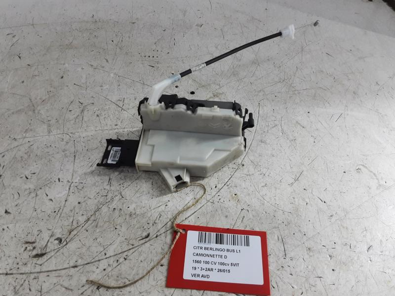 VERROUILLAGE DE PORTE AVANT DROITE Citroen BERLINGO 08 - 18