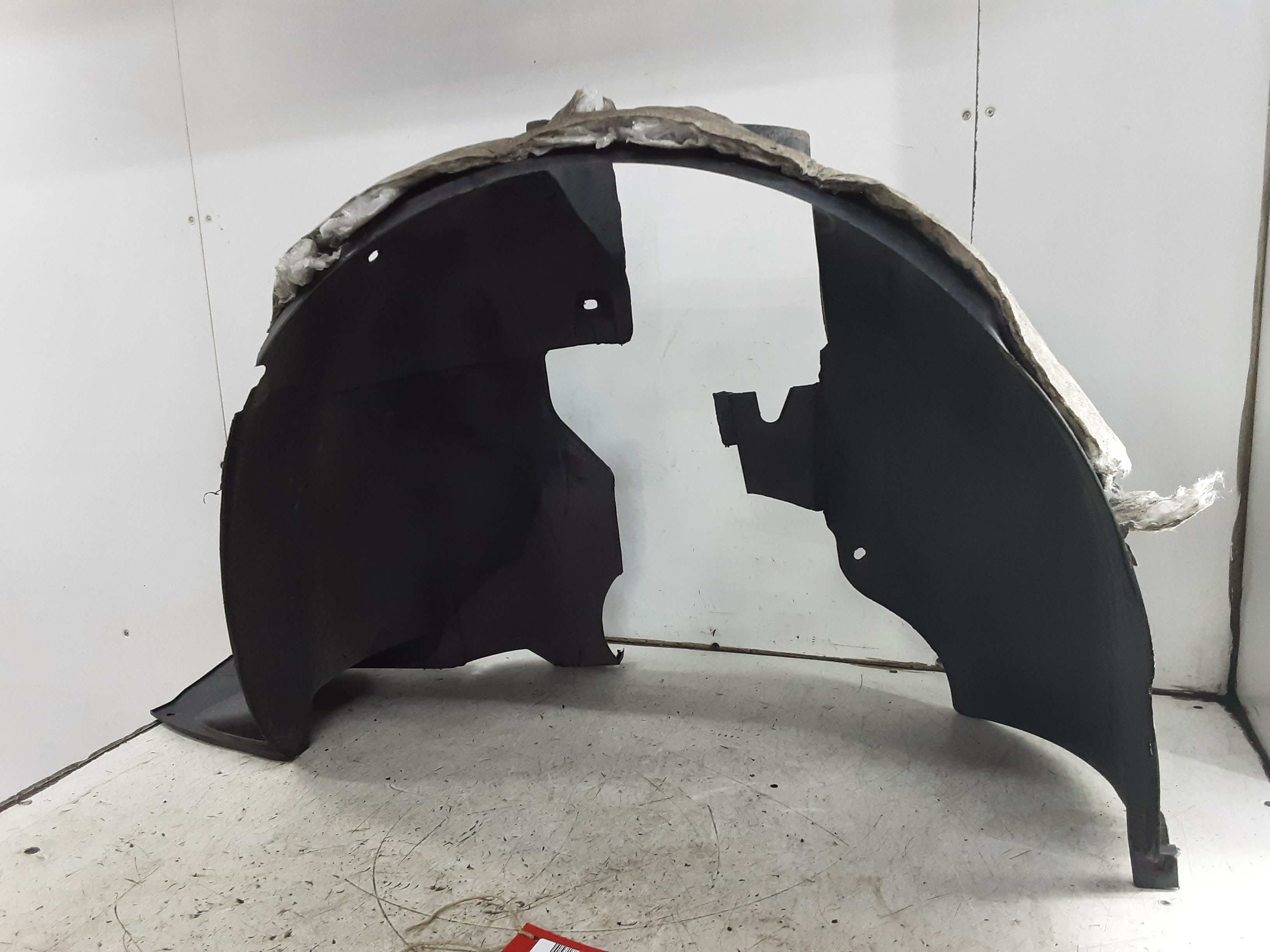 INNER FENDER LEFT FRONT