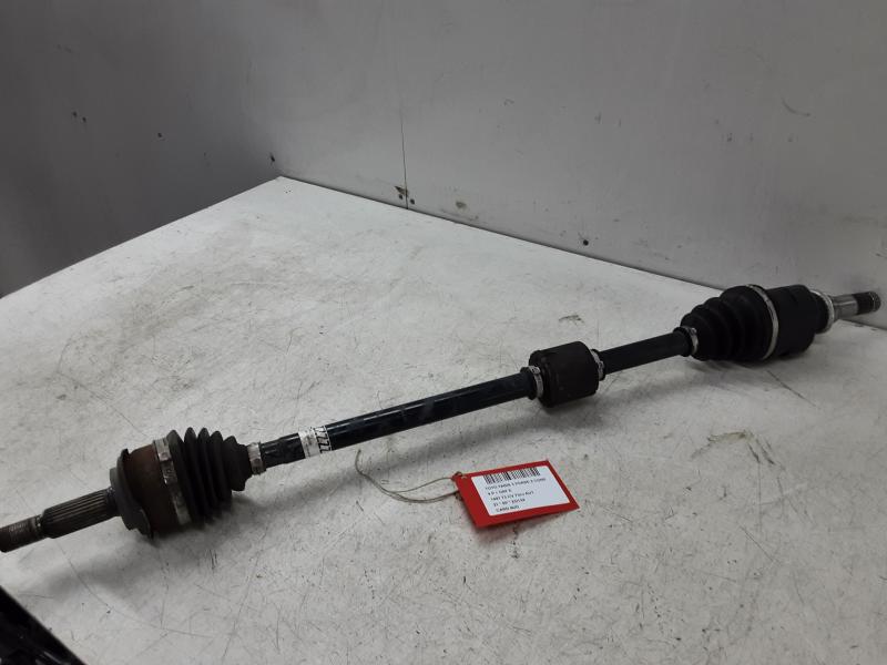 AANDRIJFAS VOOR RECHTS Toyota YARIS (5) 9/14 - 2/20