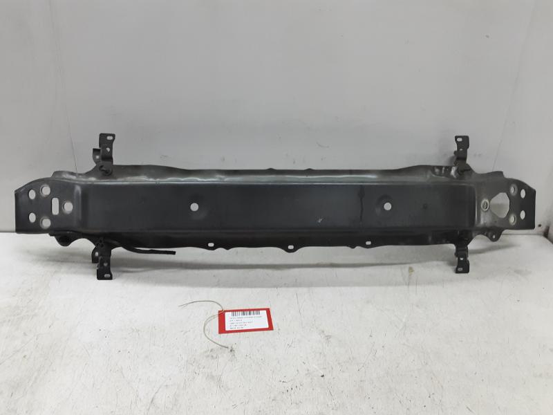 BUMPERBALK VOOR Toyota YARIS (5) 9/14 - 2/20