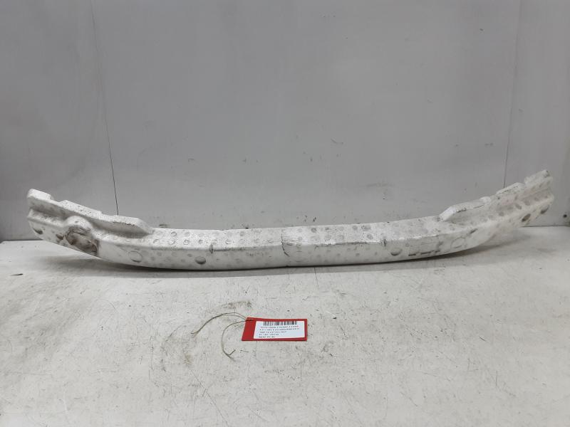 BUMPERBALK VOOR Toyota YARIS (5) 9/14 - 2/20