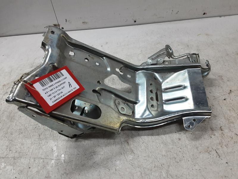 ACCULADER HOGE VOLTE Toyota YARIS (5) 9/14 - 2/20