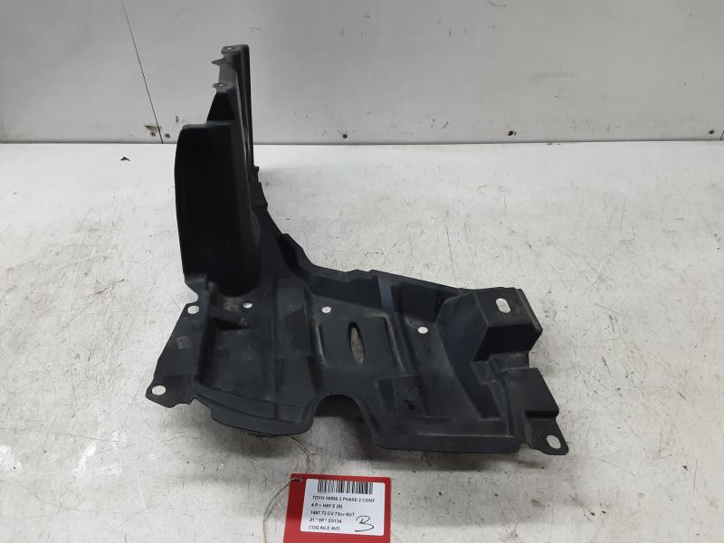 BINNEN SPATBORD RECHTS VOOR Toyota YARIS (5) 9/14 - 2/20