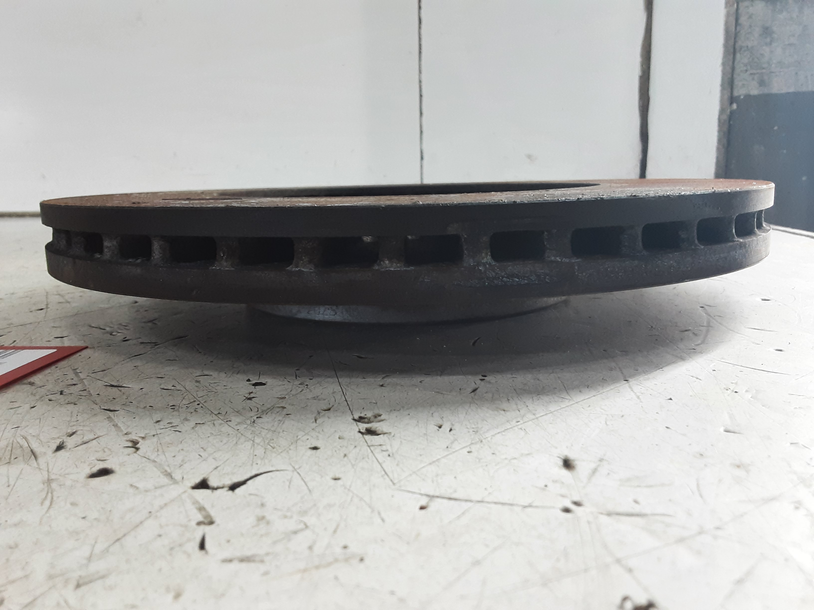 DISQUE AVANT Vw GOLF VIII 2/20+