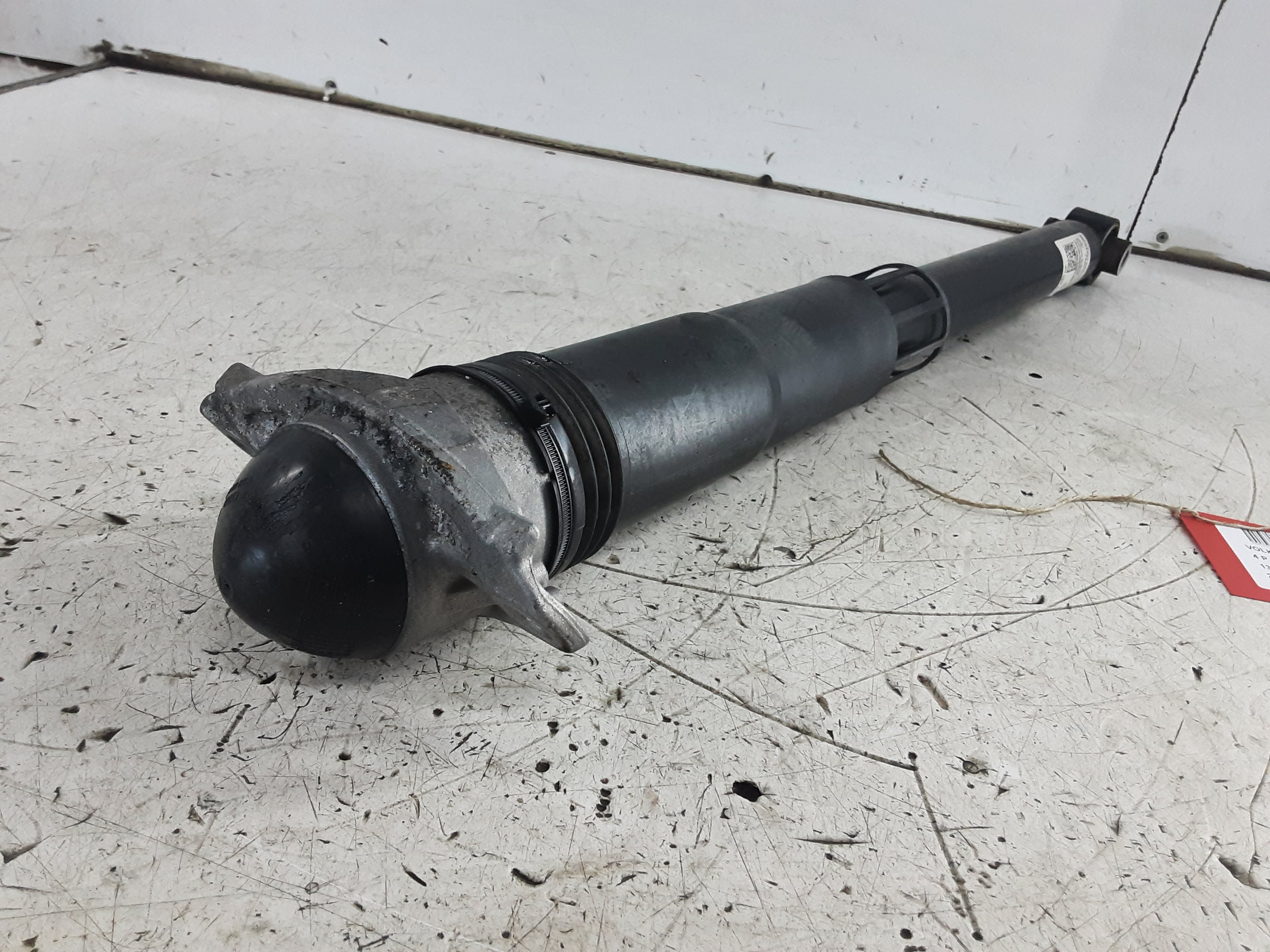 AMORTISSEUR ARRIERE DROITE Vw GOLF VIII 2/20+