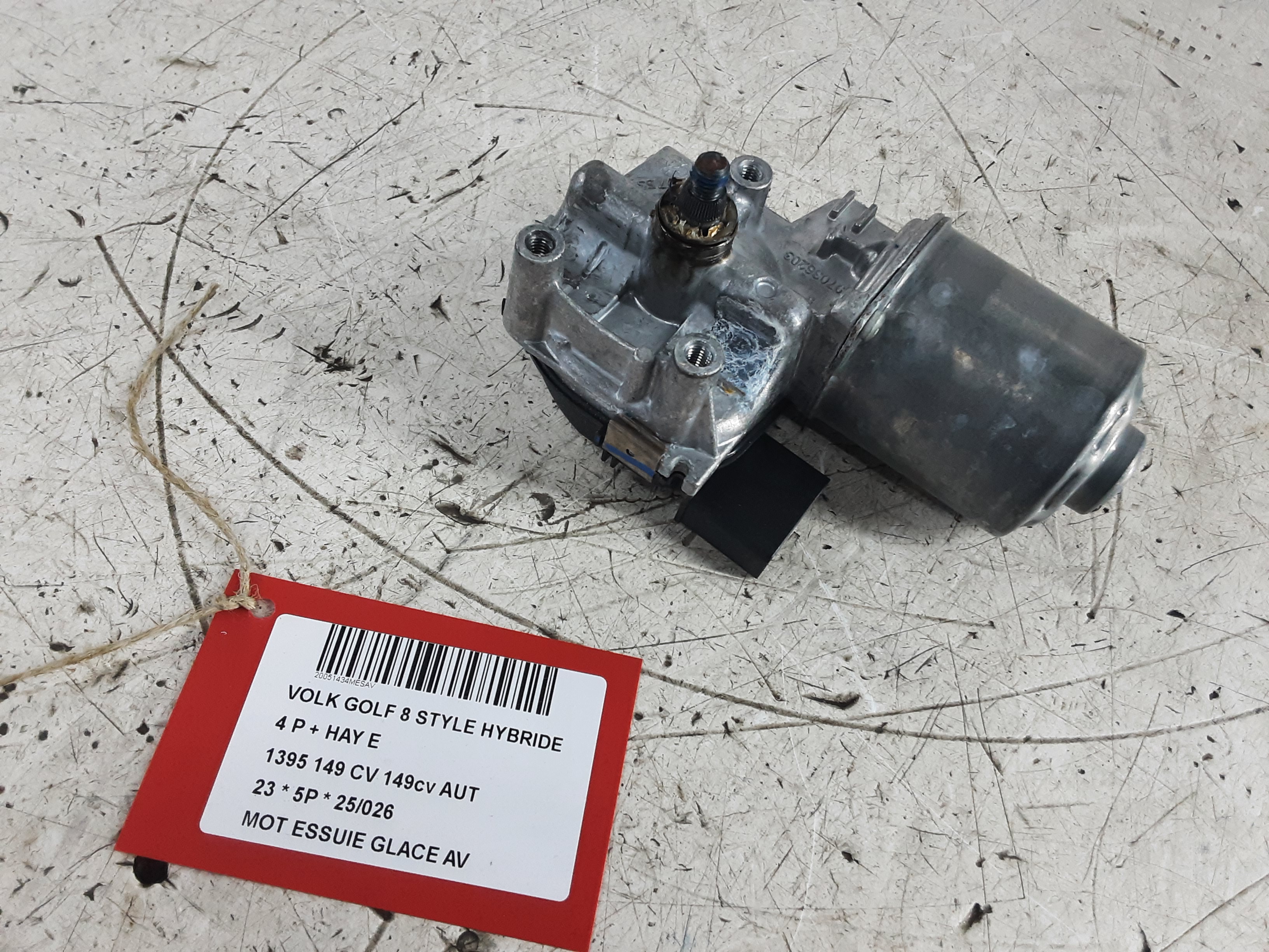 MOTOR RUITENWISSERS VOOR