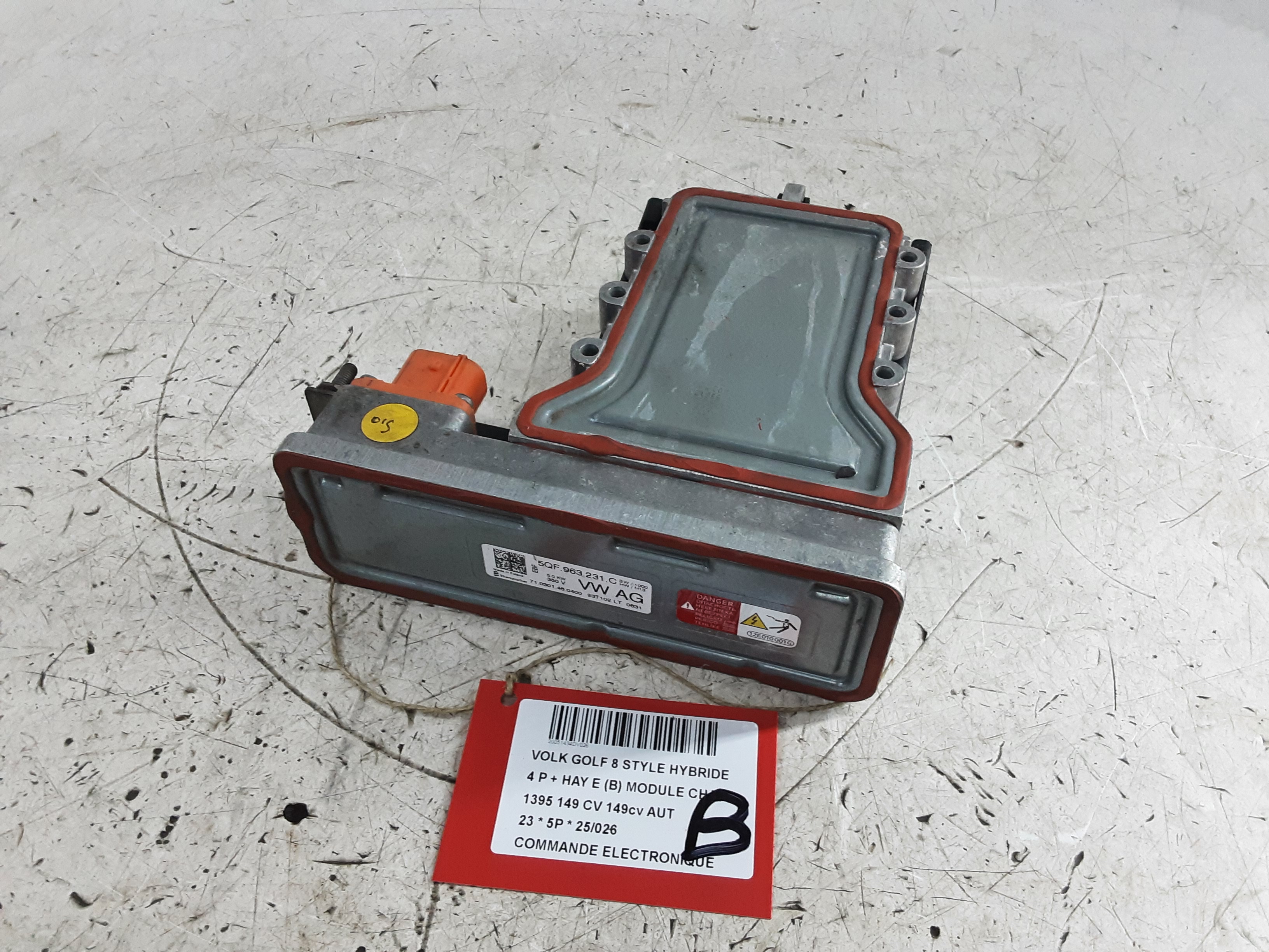 COMMANDE ELECTRONIQUE HYBRIDE