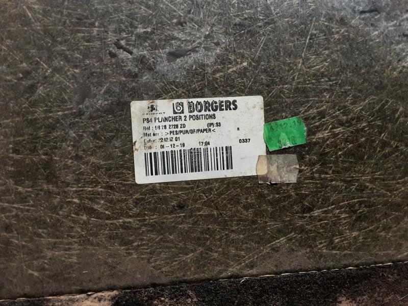 HUTABLAGE Peugeot 3008 (2) 10/16 - 10/20