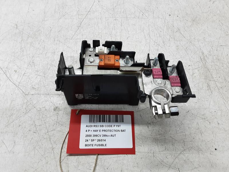 FUSE BOX Audi RS3 2019+