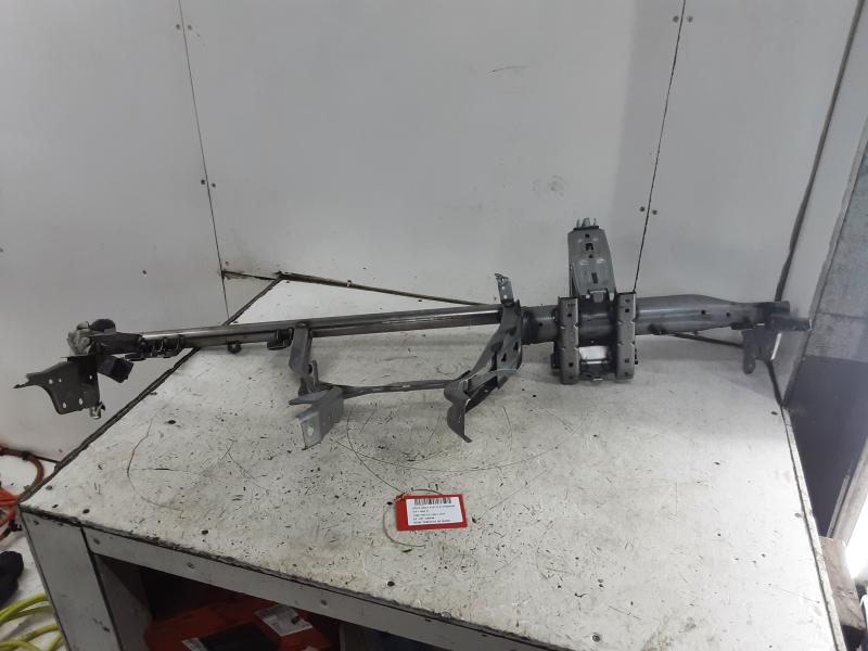 RENFORT DE TABLEAU DE BORD Vw GOLF VIII 2/20+