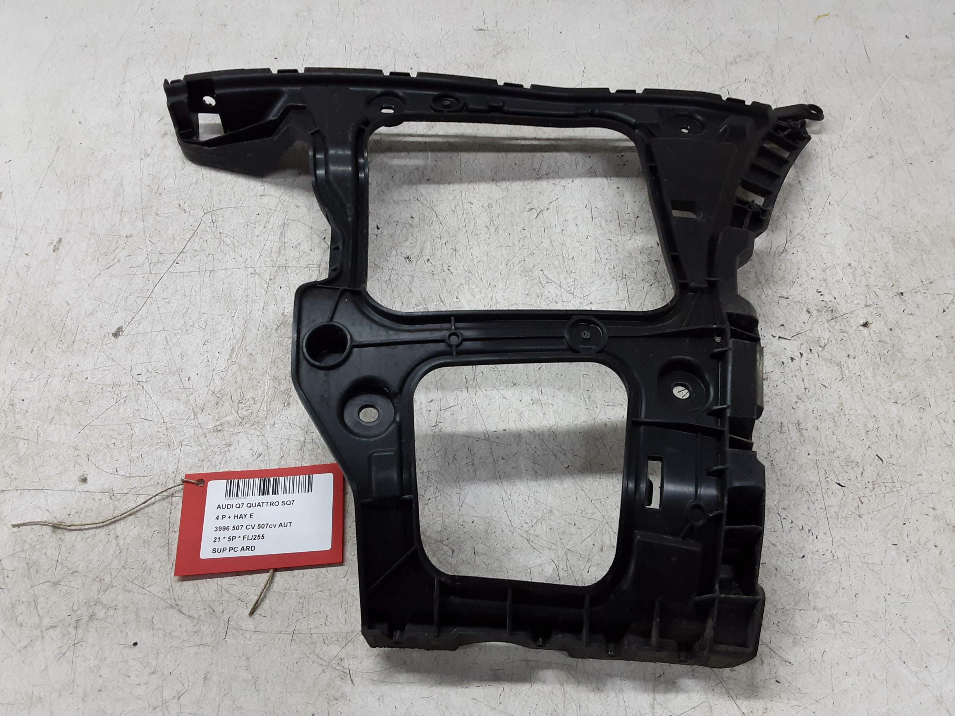 REAR BUMPER SUPPORT RIGHT