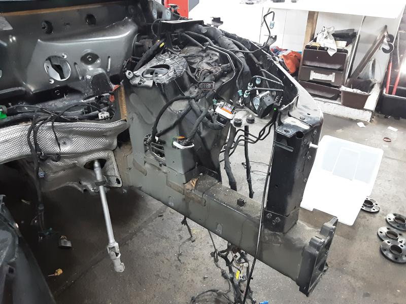 JOUE D'AILE AVANT GAUCHE Audi SQ7