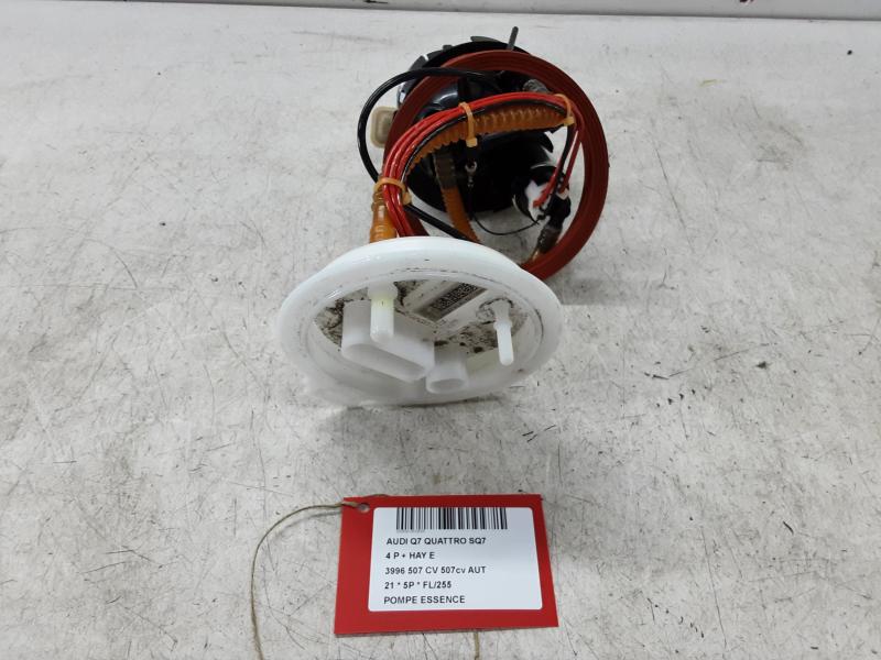 PETROL PUMP Audi SQ7