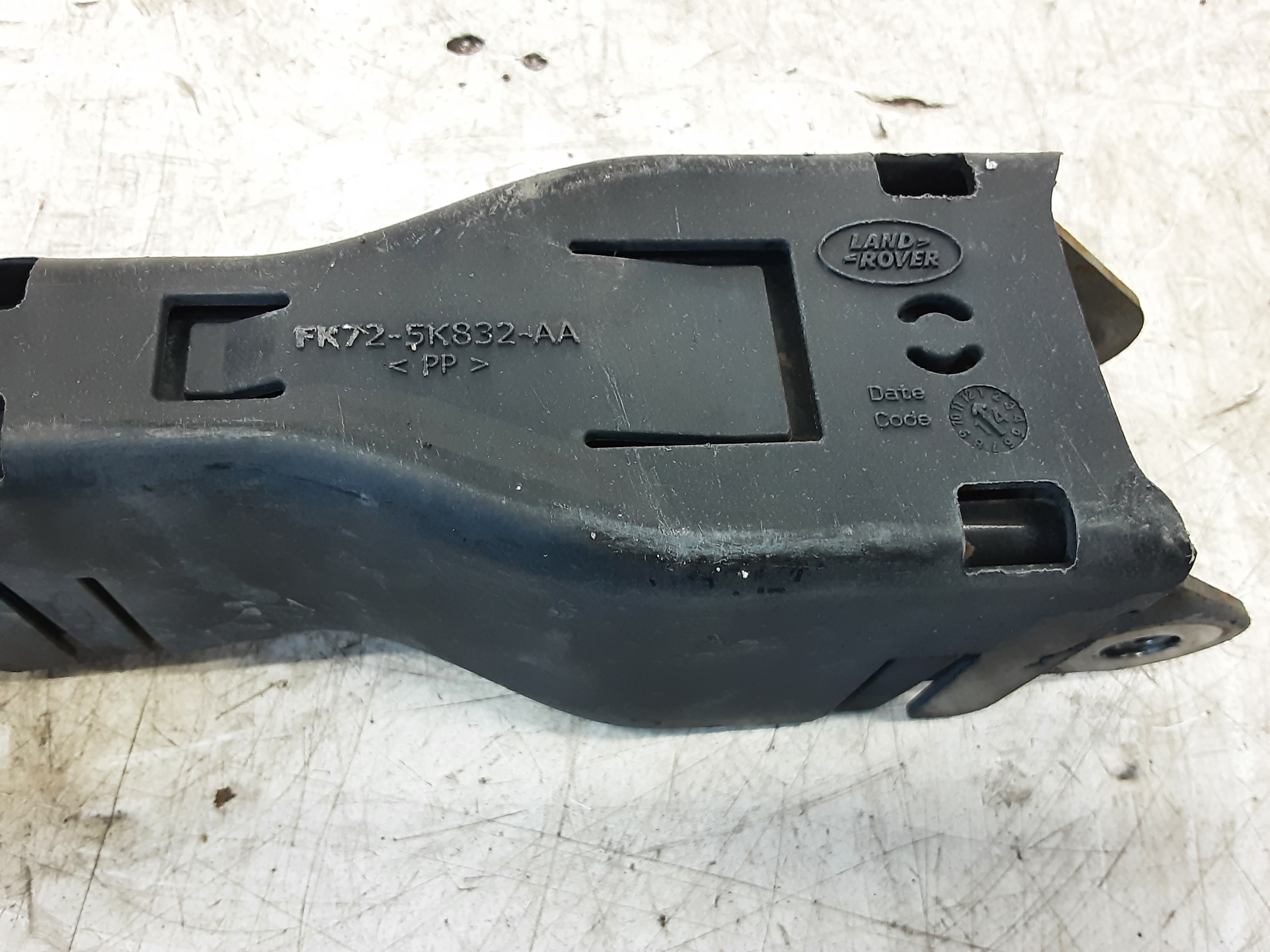 TIRANT ARRIERE GAUCHE